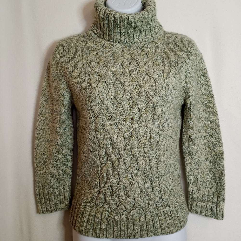 Frenchi Sweater Size M